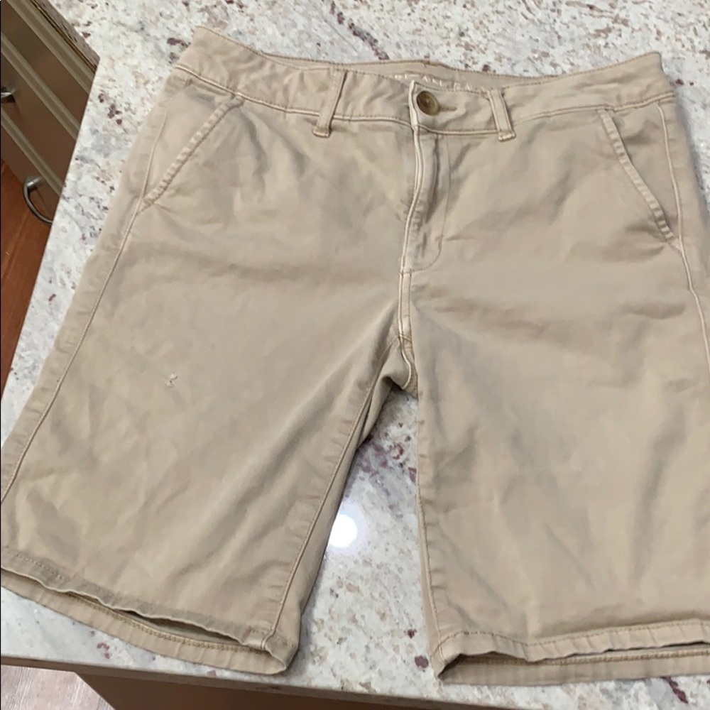 american eagle khaki school shorts - Picture 2 of 3